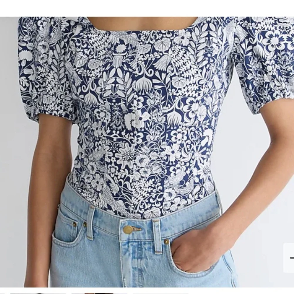 Jcrew woman’s puff sleeve shirt - Picture 5 of 7